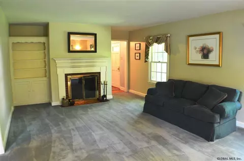 918 Morgan Ave, Schenectady, NY 12309 photo 10