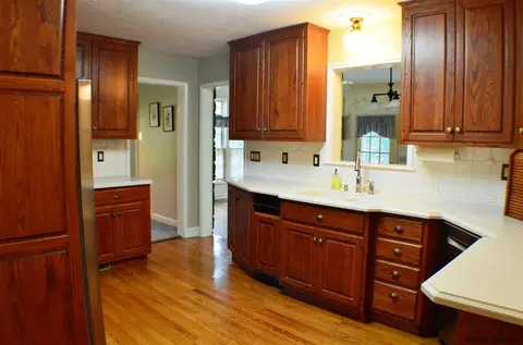 918 Morgan Ave, Schenectady, NY 12309 photo 6