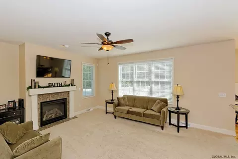 36 Chester Dr, Waterford, NY 12188 photo 6