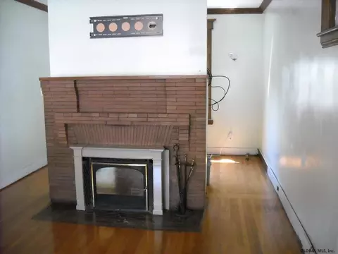 1036 Eastern Ave, Schenectady, NY 12308 photo 3
