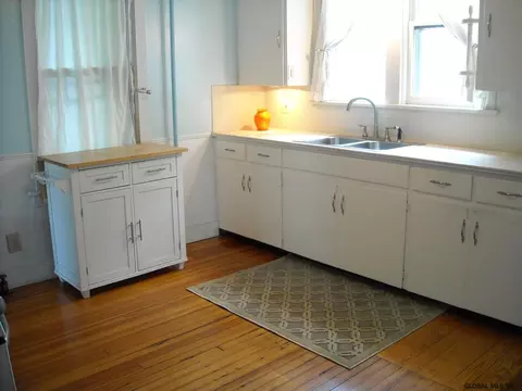 1036 Eastern Ave, Schenectady, NY 12308 photo 13