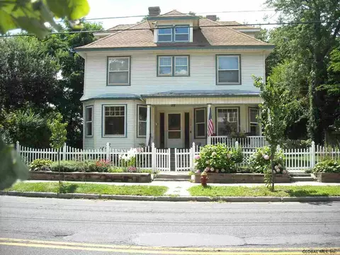1036 Eastern Ave, Schenectady, NY 12308 photo 2