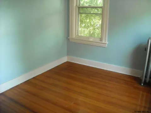 1036 Eastern Ave, Schenectady, NY 12308 photo 18