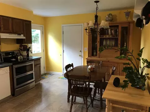 135 Maple Ln, Valatie, NY 12184 photo 9