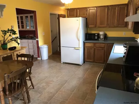 135 Maple Ln, Valatie, NY 12184 photo 8