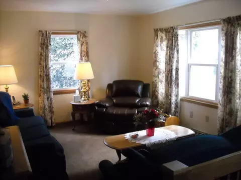 3368 Ralph St, Schenectady, NY 12304 photo 2