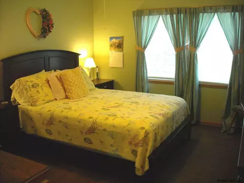 3368 Ralph St, Schenectady, NY 12304 photo 8