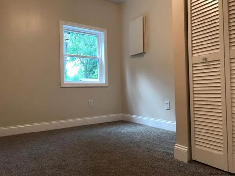 427 Chiswell Rd, Schenectady, NY 12304 photo 11