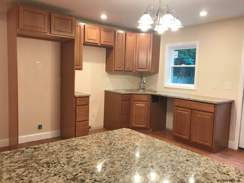 427 Chiswell Rd, Schenectady, NY 12304 photo 21