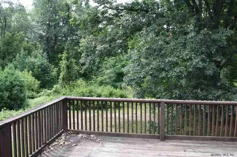 23 Yale Ave, Slingerlands, NY 12159 photo 11