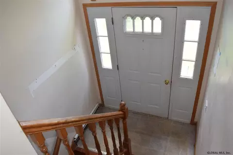 23 Yale Ave, Slingerlands, NY 12159 photo 4