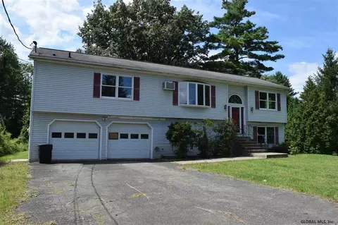 23 Yale Ave, Slingerlands, NY 12159 photo 2