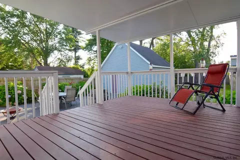 15 Marshall Ave, Schenectady, NY 12304 photo 19