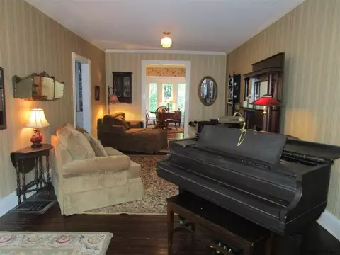 7 Front St, Schenectady, NY 12305 photo 11