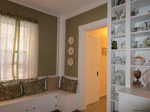 7 Front St, Schenectady, NY 12305 photo 8