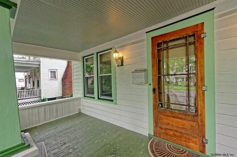 749 Decamp Ave, Schenectady, NY 12309 photo 4