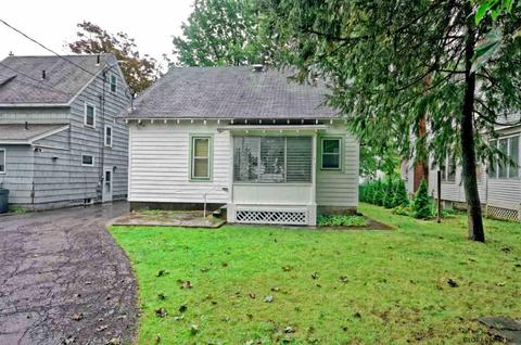 749 Decamp Ave, Schenectady, NY 12309 photo 24