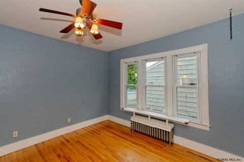 749 Decamp Ave, Schenectady, NY 12309 photo 8