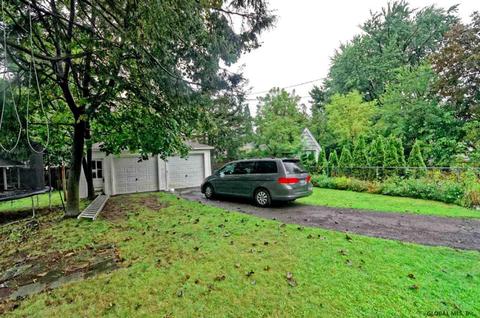 749 Decamp Ave, Schenectady, NY 12309 photo 22
