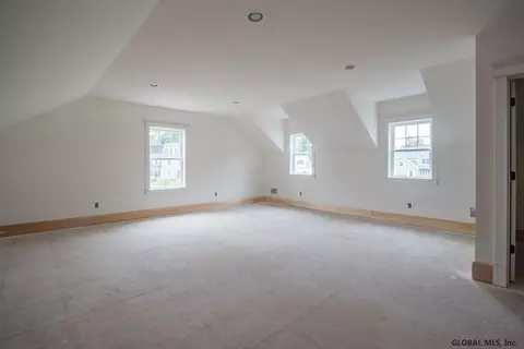 27 Leonard Pl, Delmar, NY 12054 photo 20