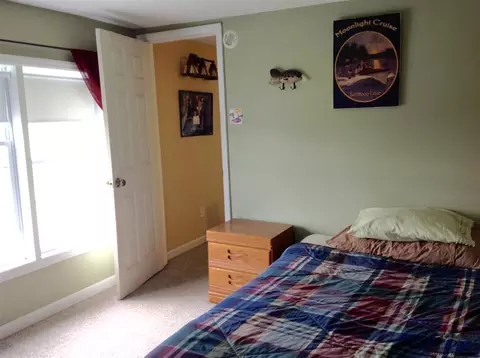 106 3rd St, Saratoga Springs, NY 12866 photo 13