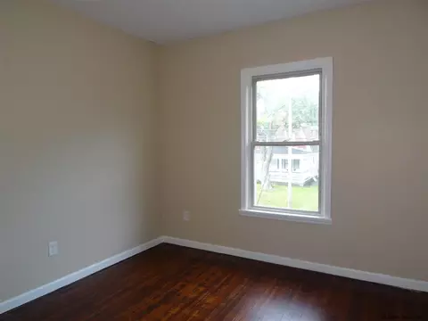 1052 Eastern Ave, Schenectady, NY 12308 photo 23