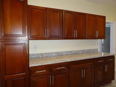 1052 Eastern Ave, Schenectady, NY 12308 photo 18