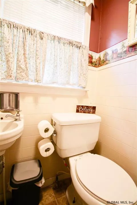 145 Union St, Cobleskill, NY 12043 photo 8