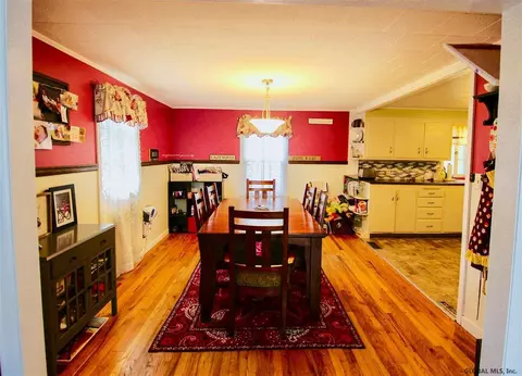 145 Union St, Cobleskill, NY 12043 photo 2