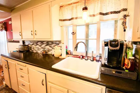 145 Union St, Cobleskill, NY 12043 photo 6
