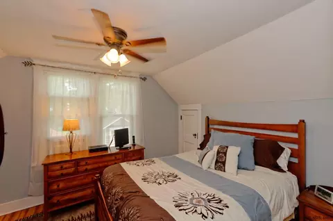 1048 Lexington Ave, Schenectady, NY 12309 photo 14