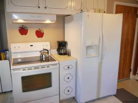 3 Hill Ave, Corinth, NY 12822 photo 10