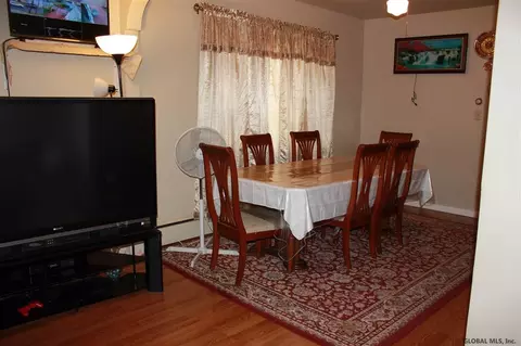 1210 Webster St, Schenectady, NY 12303 photo 4