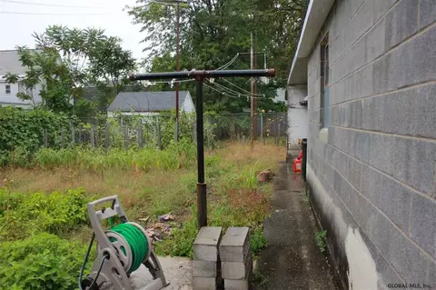 1210 Webster St, Schenectady, NY 12303 photo 19