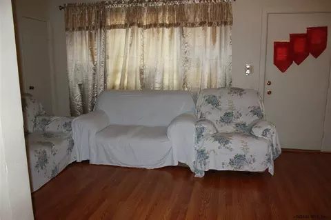 1210 Webster St, Schenectady, NY 12303 photo 2