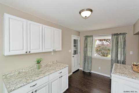 1024 Alheim Dr, Schenectady, NY 12303 photo 24