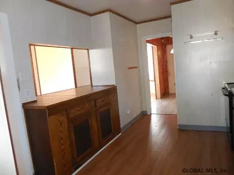 39 Willow Ave, Schenectady, NY 12304 photo 6