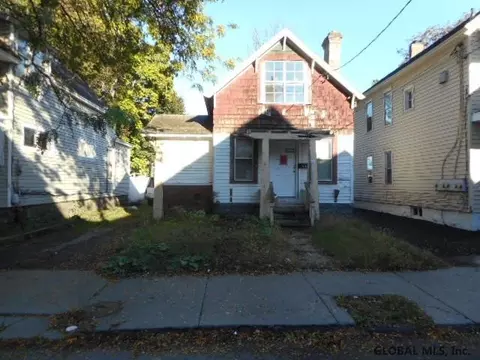 23 Elder St, Schenectady, NY 12304 photo 1