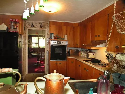 215 Elder St, Schenectady, NY 12304 photo 8