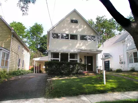 215 Elder St, Schenectady, NY 12304 photo 1