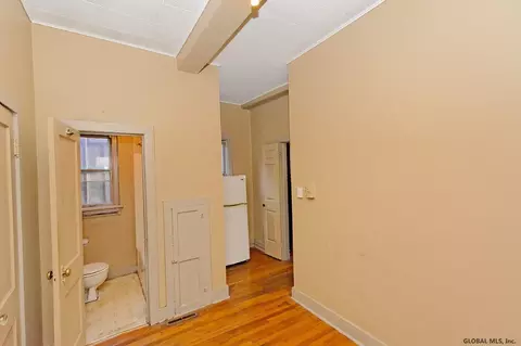206 Union St, Schenectady, NY 12305 photo 10