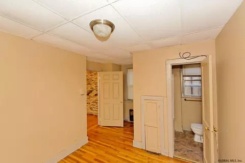 206 Union St, Schenectady, NY 12305 photo 18