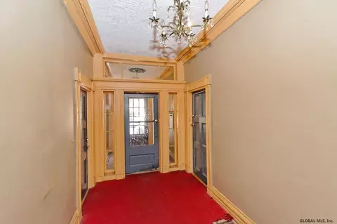 206 Union St, Schenectady, NY 12305 photo 4