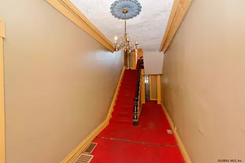 206 Union St, Schenectady, NY 12305 photo 3