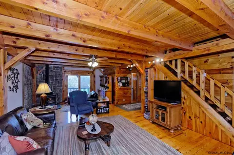 513 Knickerbocker Rd, Schodack Landing, NY 12156 photo 3