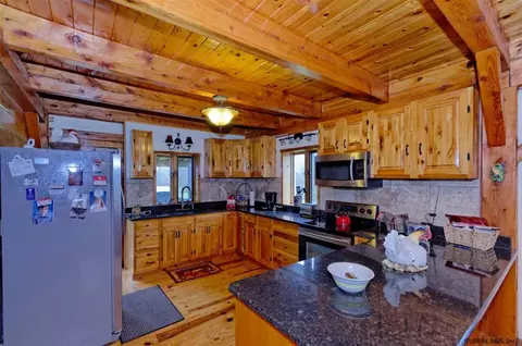 513 Knickerbocker Rd, Schodack Landing, NY 12156 photo 8