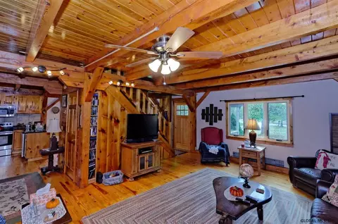 513 Knickerbocker Rd, Schodack Landing, NY 12156 photo 4