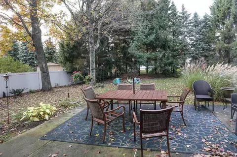 14 Riesling Rd, Niskayuna, NY 12309 photo 24