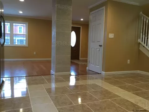 1027 Strong St, Schenectady, NY 12307 photo 4