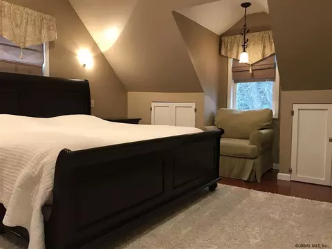 127 Beacon Rd, Glenmont, NY 12077 photo 24